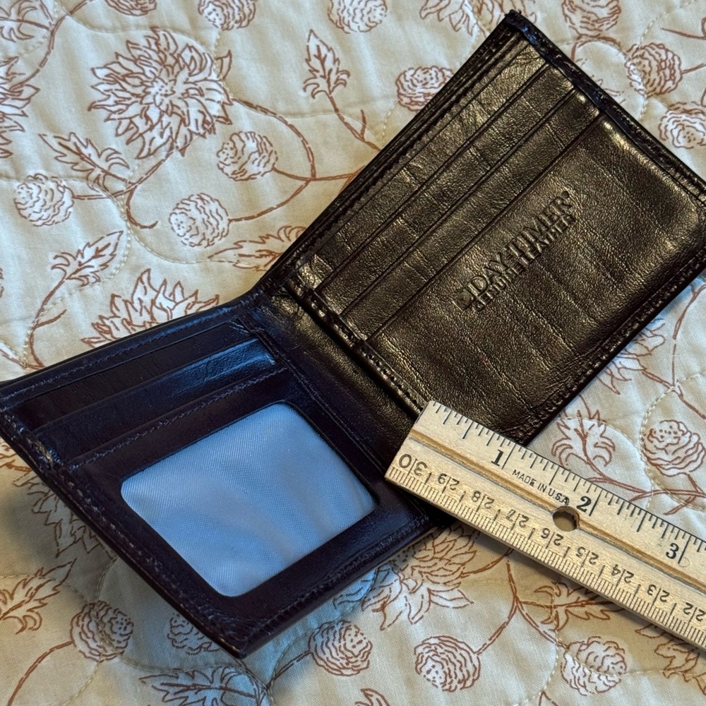 Day-Timer Dark Brown Leather Wallet with ID Window and Card Slots
